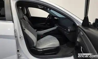 Hyundai Avante 2021 1.6 Автомат в Москве № 125901, миниатюра 10