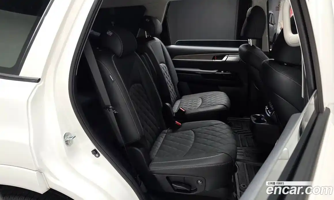 Kia Mohave 2024 3.0 Автомат в Москве № 128246, фото 17