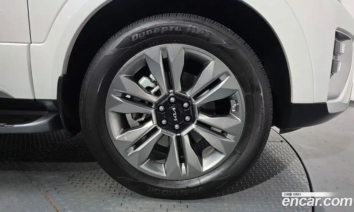 Kia Mohave 2024 3.0 Автомат в Москве № 128246, фото 20