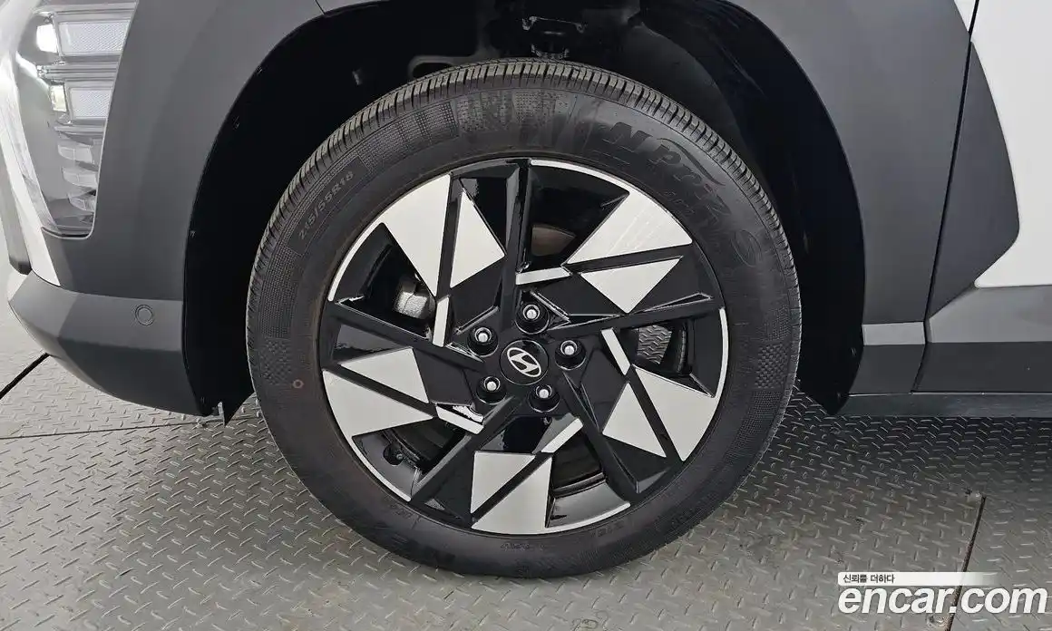 Hyundai Kona 2024 1.6 Автомат в Москве № 130616, фото 6