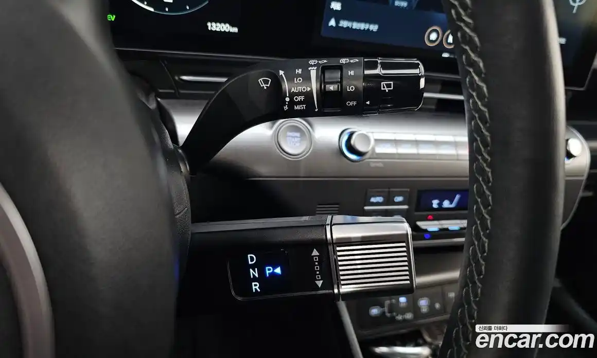 Hyundai Kona 2024 1.6 Автомат в Москве № 130616, фото 8