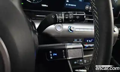 Hyundai Kona 2024 1.6 Автомат в Москве № 130616, миниатюра 8