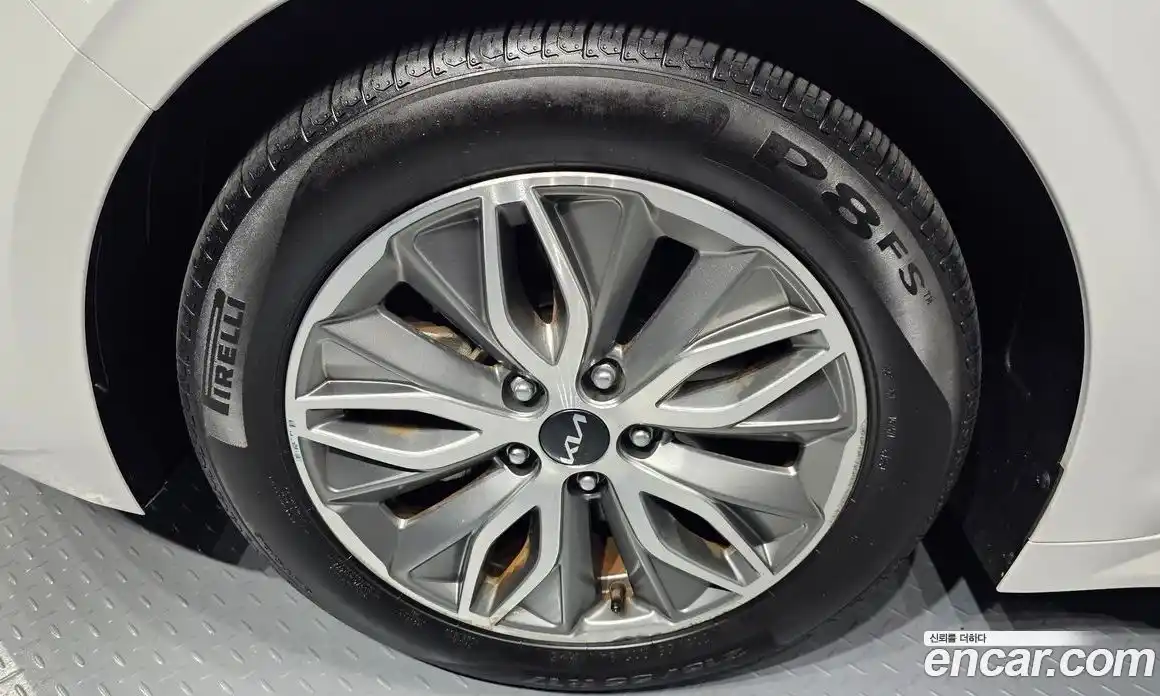 Kia K5 2023 2.0 Автомат в Москве № 131761, фото 9