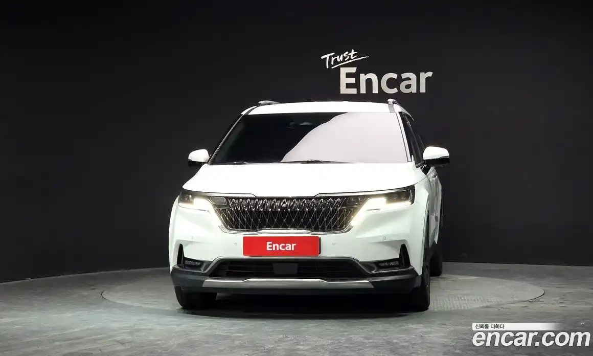 Kia Canival 2023 3.5 Автомат в Москве № 133100, фото 20