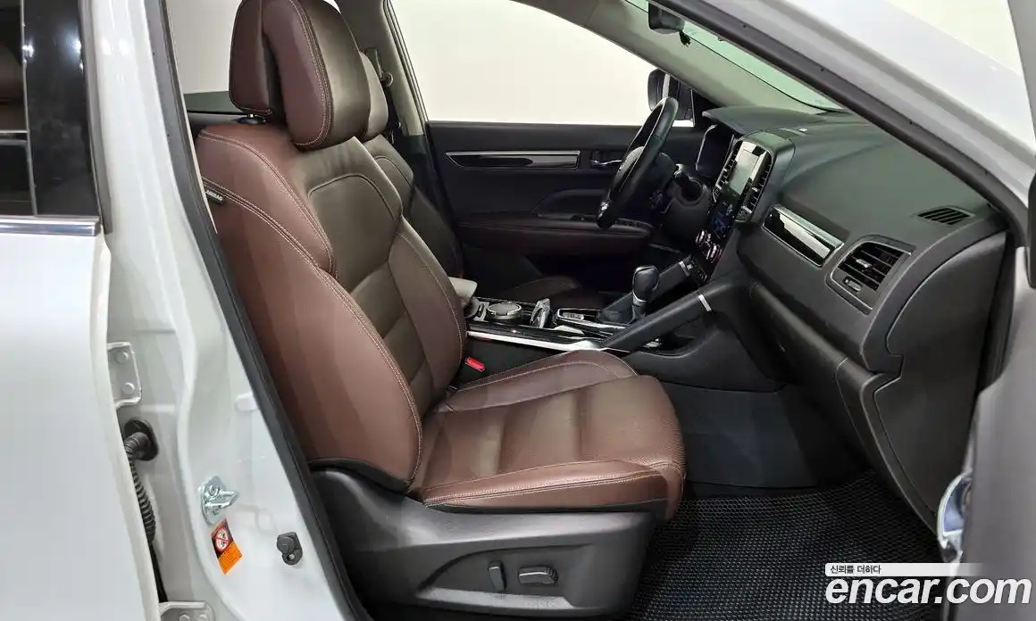 Renault QM6 2019 2.0 Автомат в Москве № 147721, фото 13