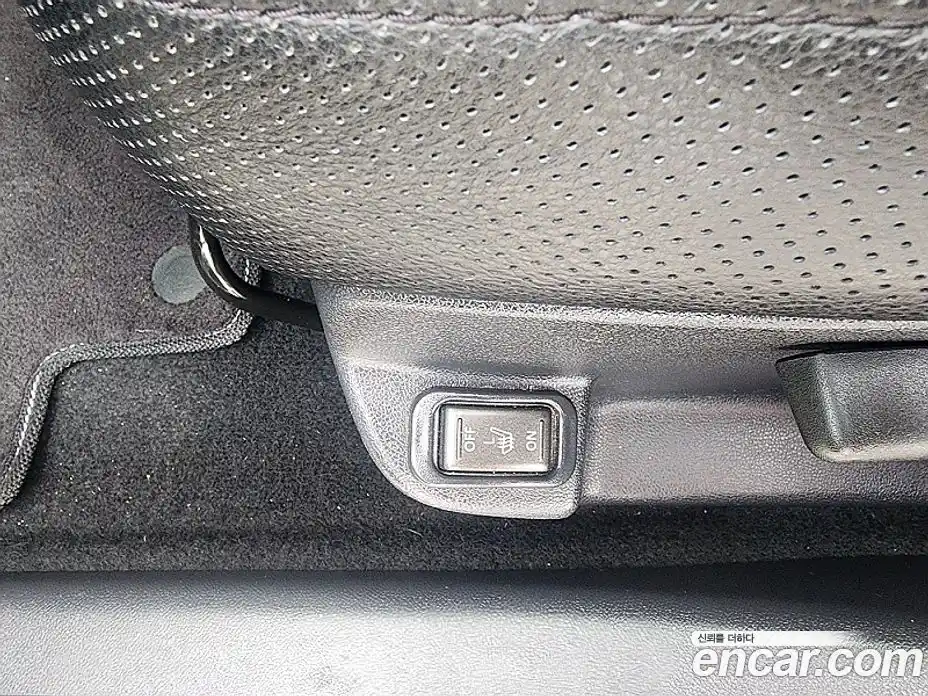 Renault SM3 2015 1.6 Автомат в Москве № 152795, фото 12