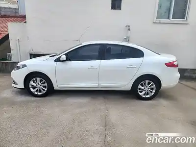 Renault SM3 2015 1.6 Автомат в Москве № 152795, миниатюра 3