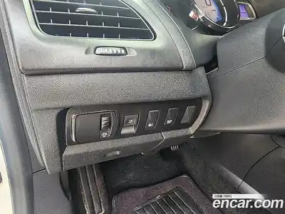 Renault SM3 2015 1.6 Автомат в Москве № 152795, миниатюра 9