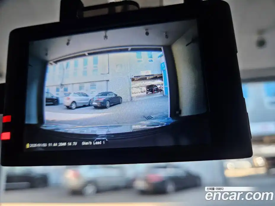 Renault SM3 2014 1.6 Автомат в Москве № 152888, фото 13