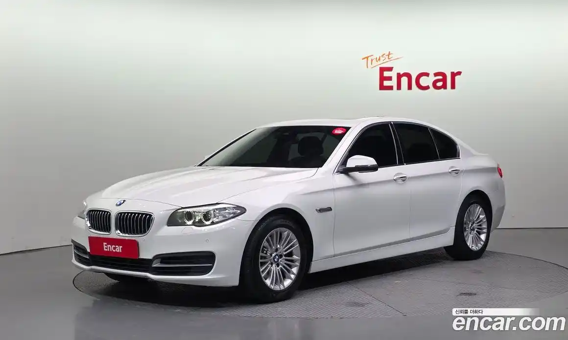 BMW 5-Series 2014 2.0 Автомат в Москве № 159236, фото 1