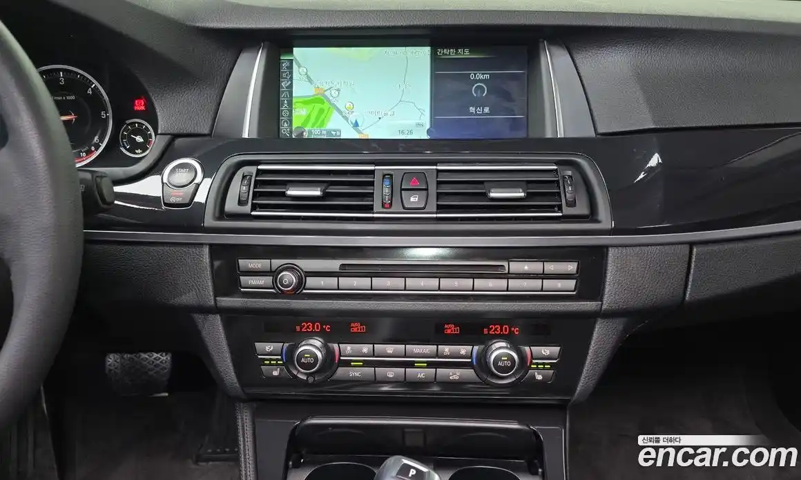 BMW 5-Series 2014 2.0 Автомат в Москве № 159236, фото 15