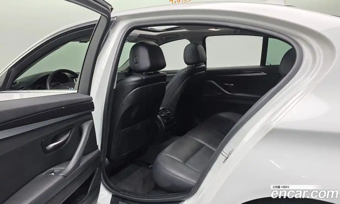 BMW 5-Series 2014 2.0 Автомат в Москве № 159236, фото 17