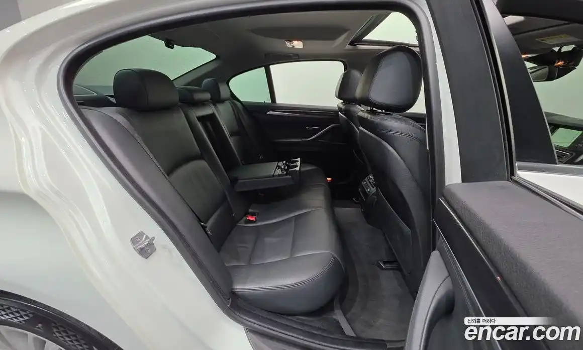 BMW 5-Series 2014 2.0 Автомат в Москве № 159236, фото 19