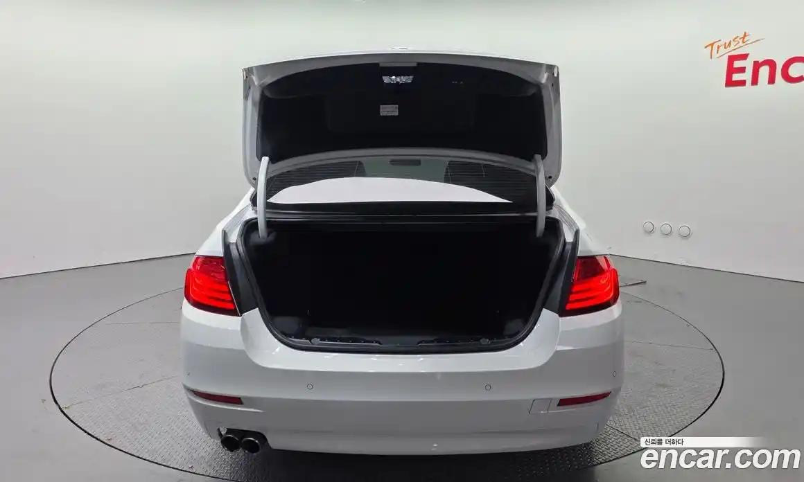 BMW 5-Series 2014 2.0 Автомат в Москве № 159236, фото 20