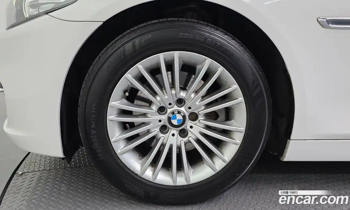 BMW 5-Series 2014 2.0 Автомат в Москве № 159236, фото 5