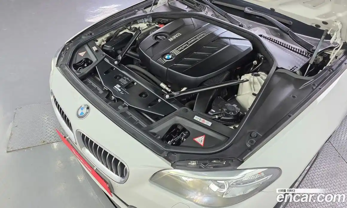 BMW 5-Series 2014 2.0 Автомат в Москве № 159236, фото 6