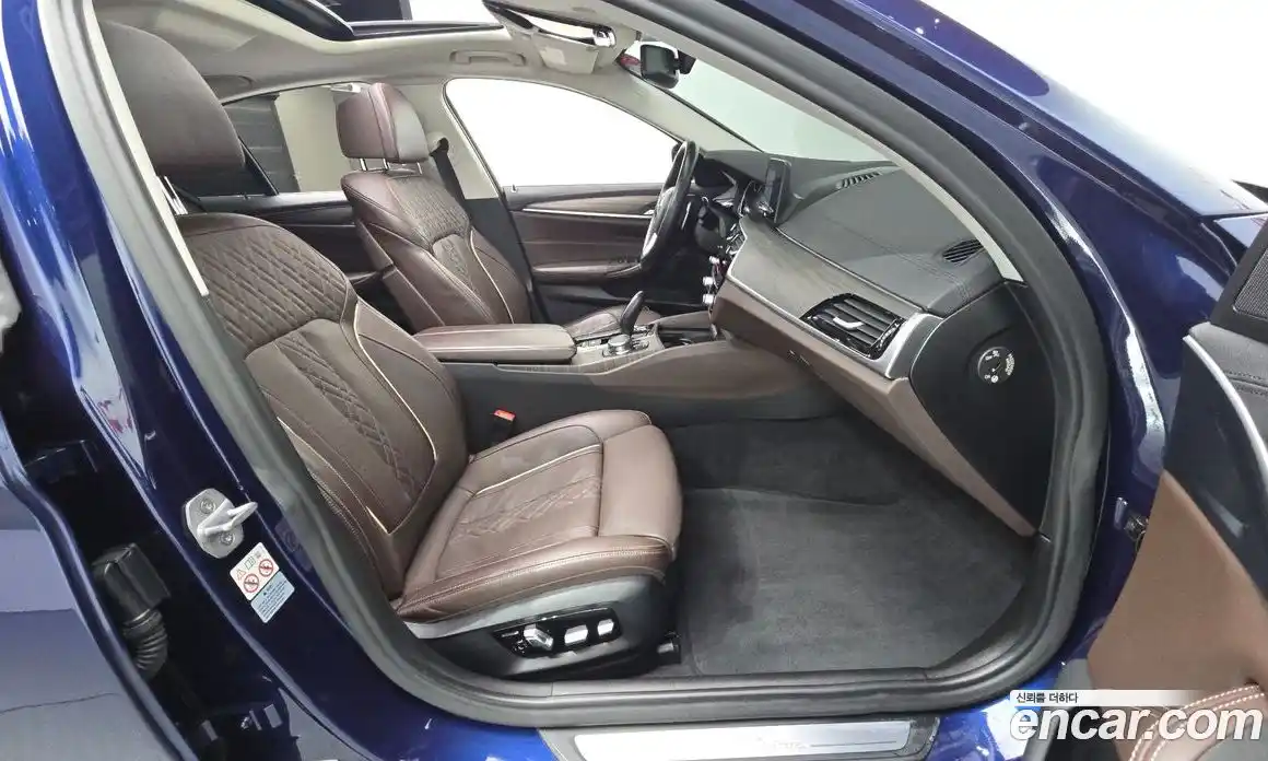 BMW 5-Series 2018 2.0 Автомат в Москве № 159365, фото 11