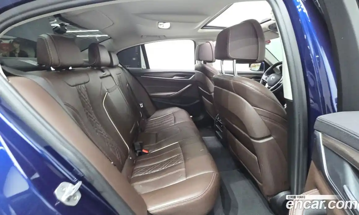 BMW 5-Series 2018 2.0 Автомат в Москве № 159365, фото 12