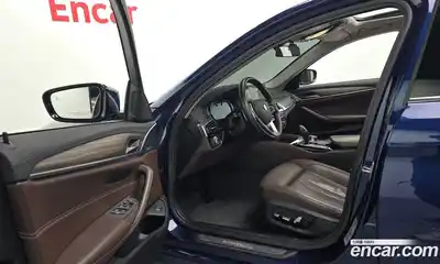 BMW 5-Series 2018 2.0 Автомат в Москве № 159365, миниатюра 10