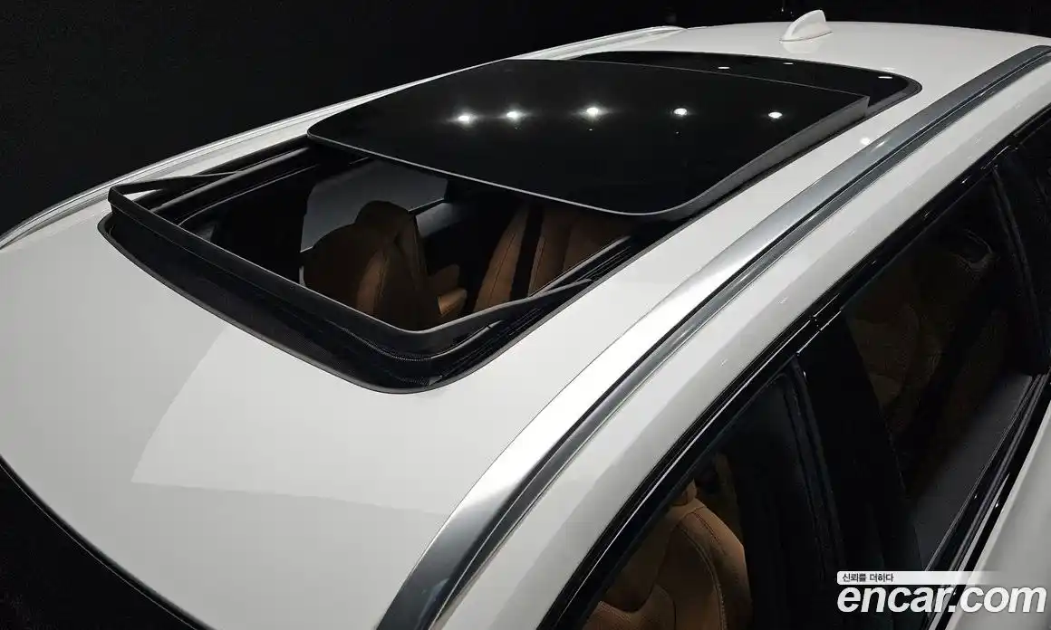 Volvo V60 2024 2.0 Автомат в Москве № 164283, фото 15