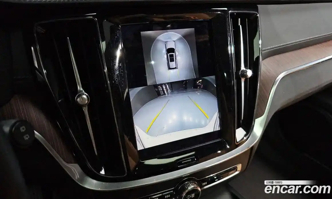 Volvo V60 2024 2.0 Автомат в Москве № 164283, фото 19