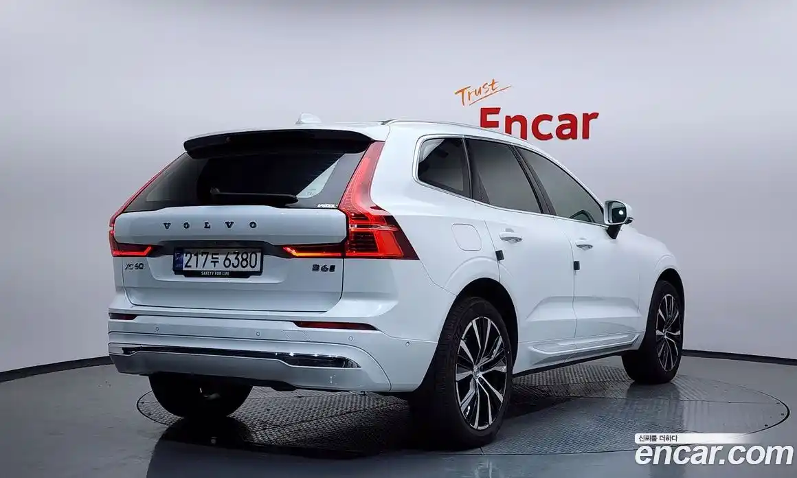 Volvo XC60 2024 2.0 Автомат в Москве № 164475, фото 6
