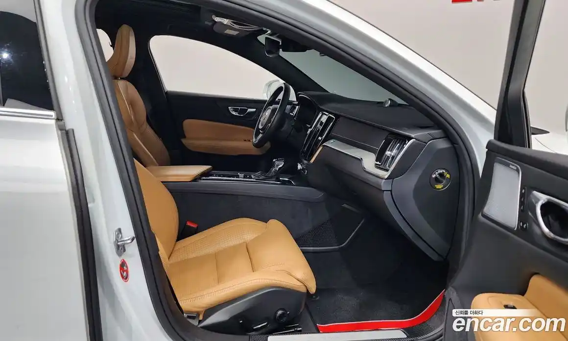 Volvo S60 2020 2.0 Автомат в Москве № 164706, фото 11