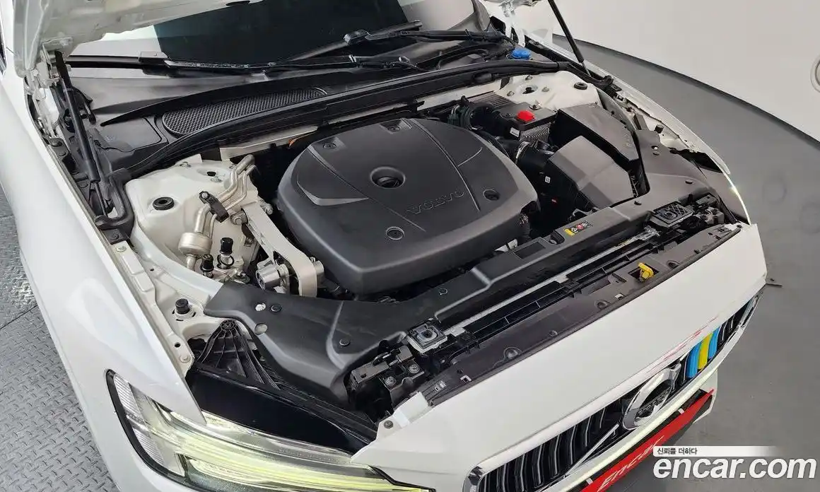 Volvo S60 2020 2.0 Автомат в Москве № 164706, фото 15