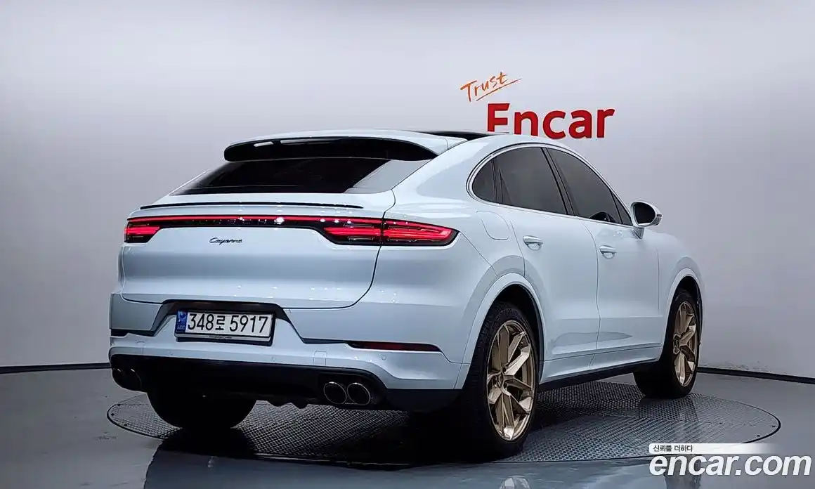 Porsche Cayenne 2022 3.0 Автомат в Москве № 165303, фото 8