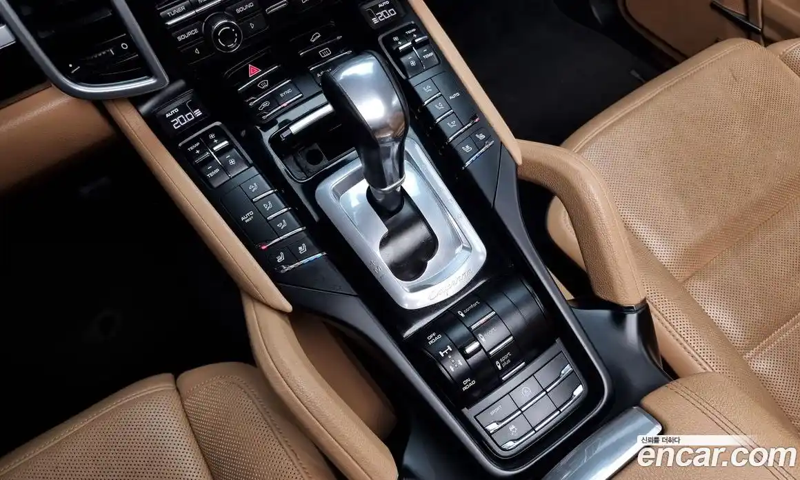 Porsche Cayenne 2016 3.0 Автомат в Москве № 165635, фото 17