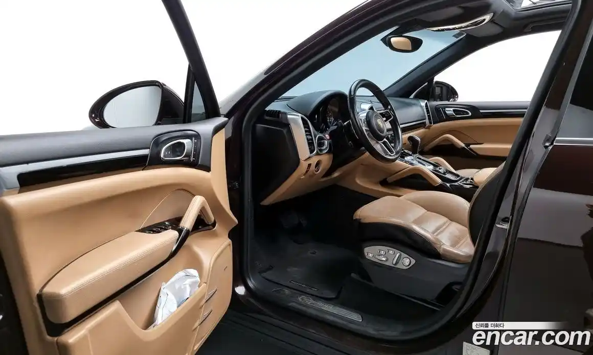 Porsche Cayenne 2016 3.0 Автомат в Москве № 165635, фото 19