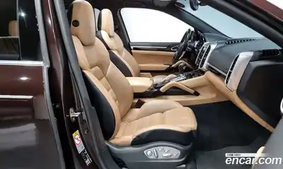 Porsche Cayenne 2016 3.0 Автомат в Москве № 165635, миниатюра 2