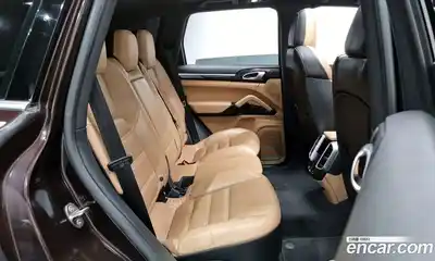 Porsche Cayenne 2016 3.0 Автомат в Москве № 165635, миниатюра 4