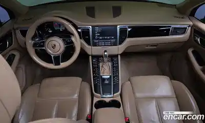 Porsche Macan 2017 3.0 Автомат в Москве № 165676, миниатюра 7