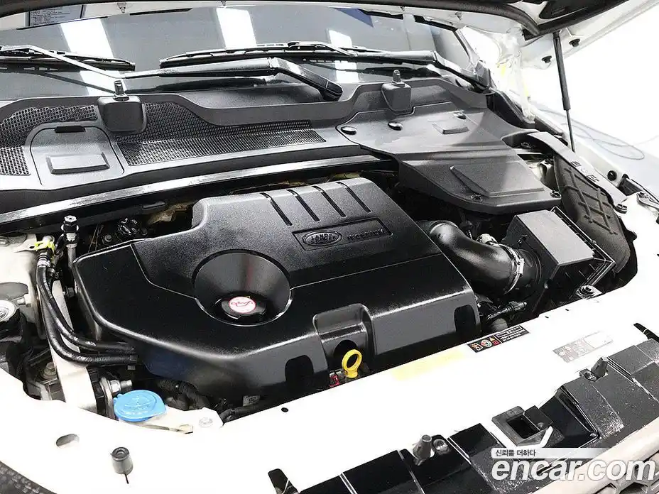 Land Rover Discovery Sport 2017 2.0 Автомат в Москве № 166863, фото 19