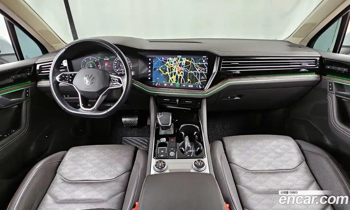 Volkswagen Touareg 2021 3.0 Автомат в Москве № 168856, фото 11