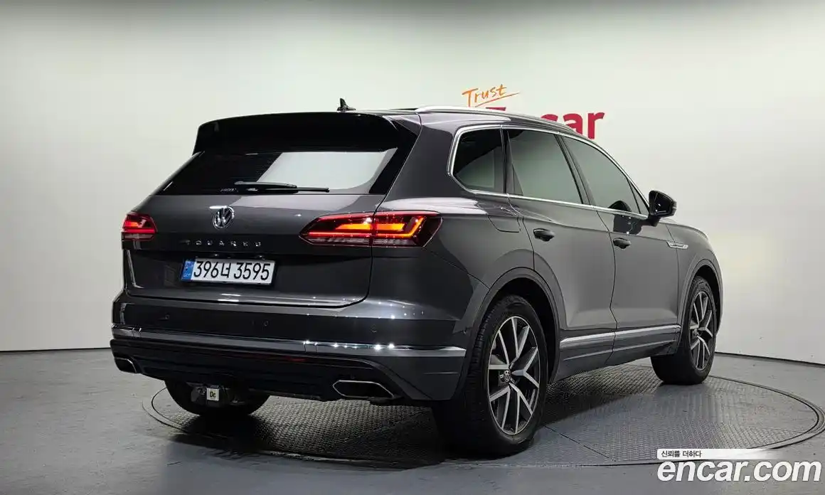 Volkswagen Touareg 2020 3.0 Автомат в Москве № 169070, фото 12
