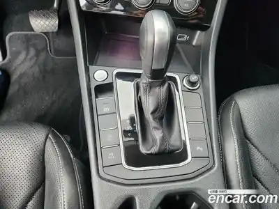 Volkswagen Jetta 2020 1.4 Автомат в Москве № 169171, миниатюра 9