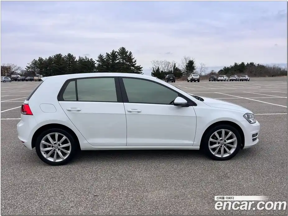 Volkswagen Golf 2014 1.6 Автомат в Москве № 169243, фото 4