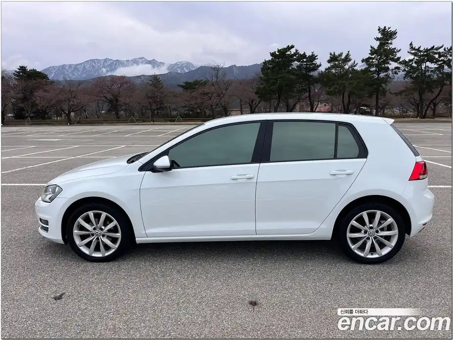 Volkswagen Golf 2014 1.6 Автомат в Москве № 169243, фото 8
