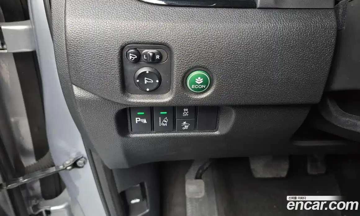 Honda Pilot 2017 3.5 Автомат в Москве № 170579, фото 16