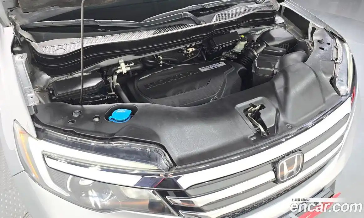 Honda Pilot 2017 3.5 Автомат в Москве № 170579, фото 6