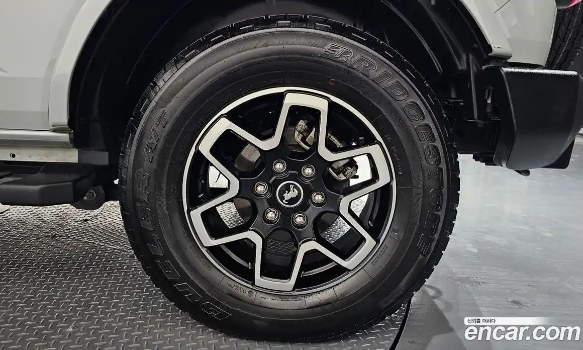 Ford Bronco 2023 2.7 Автомат в Москве № 170758, фото 5