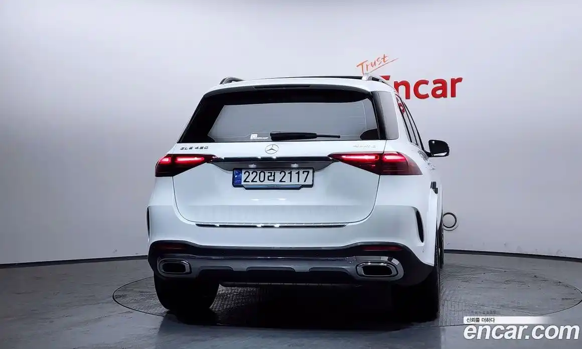 Mercedes-Benz GLE-Class 2024 3.0 Автомат в Москве № 171319, фото 13