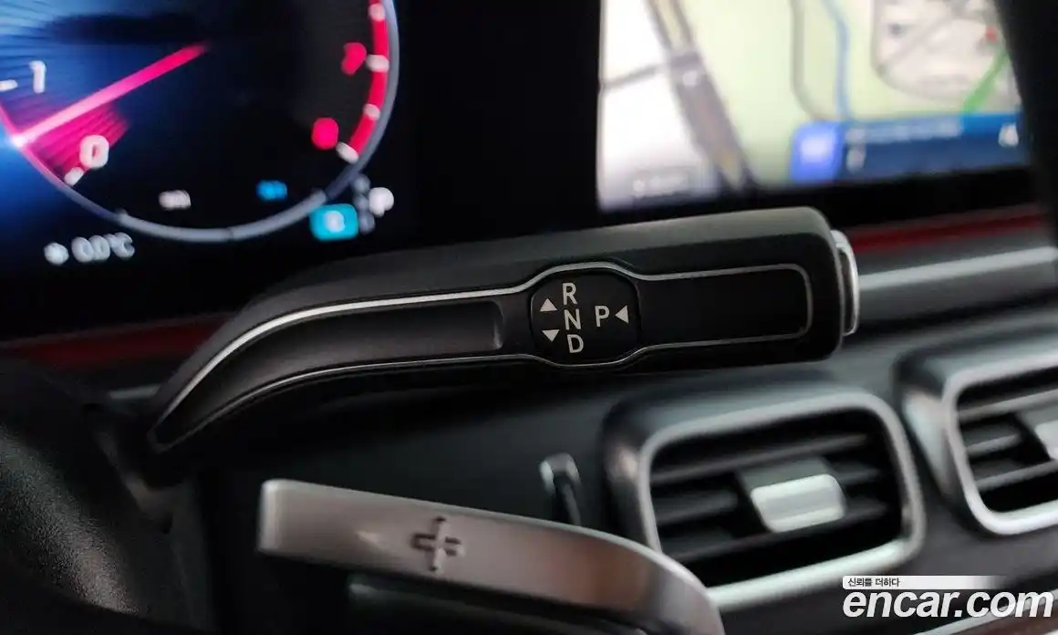 Mercedes-Benz GLE-Class 2024 3.0 Автомат в Москве № 171319, фото 17