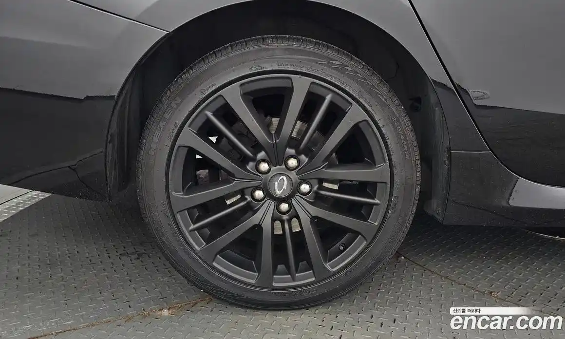 Renault SM7 2017 2.5 Автомат в Москве № 183615, фото 18