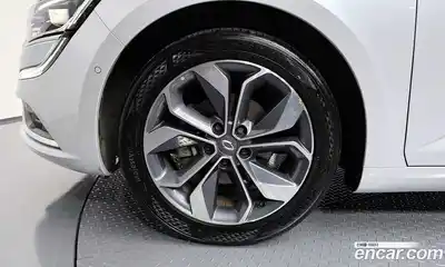 Renault SM6 2020 2.0 Автомат в Москве № 185419, миниатюра 4