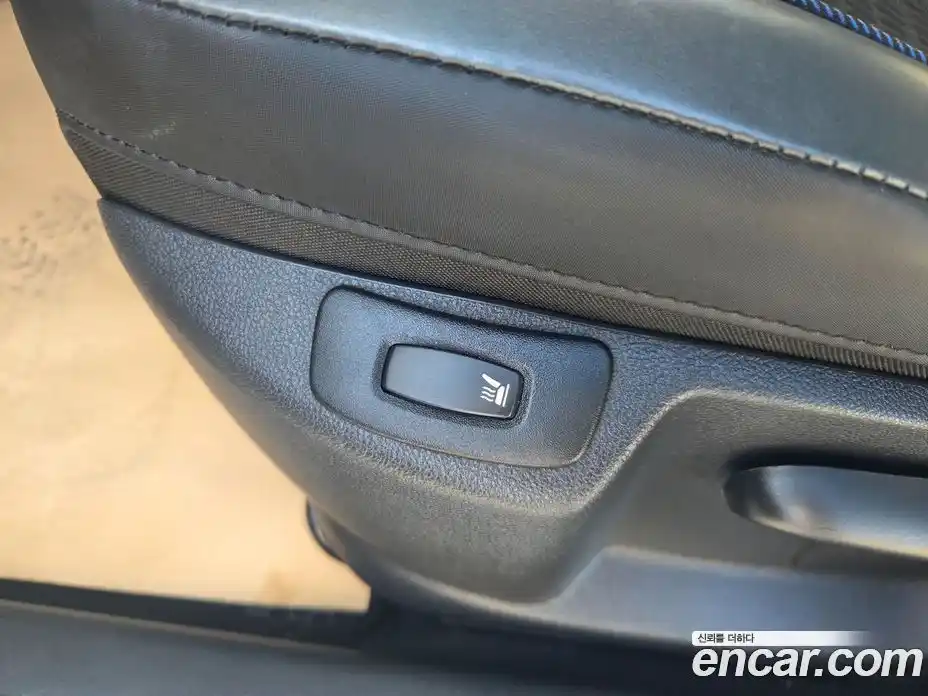 Renault QM3 2017 1.5 Автомат в Москве № 185918, фото 13