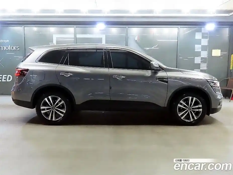 Renault QM6 2020 2.0 Автомат в Москве № 186404, фото 3