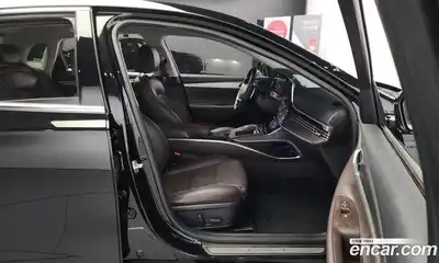 Hyundai Grandeur 2022 2.5 Автомат в Москве № 1874, миниатюра 2